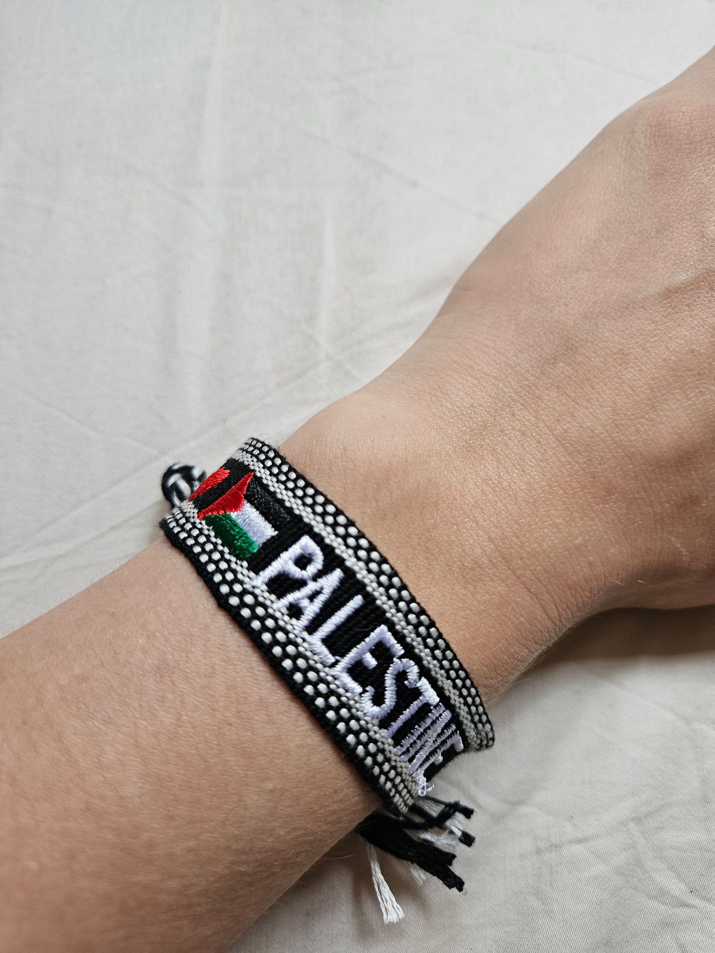 bracelet I <3 palestine