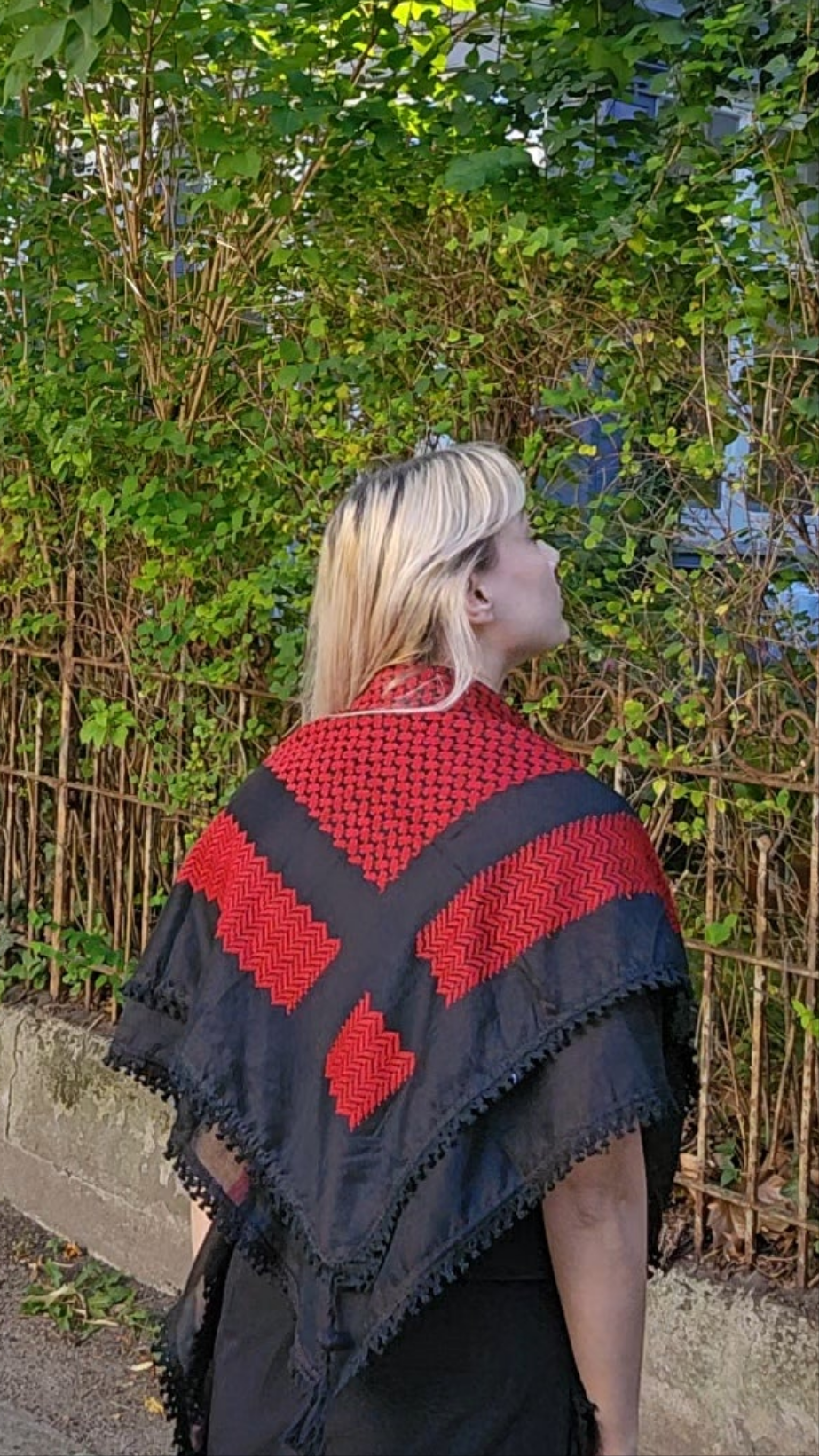 black keffiyeh