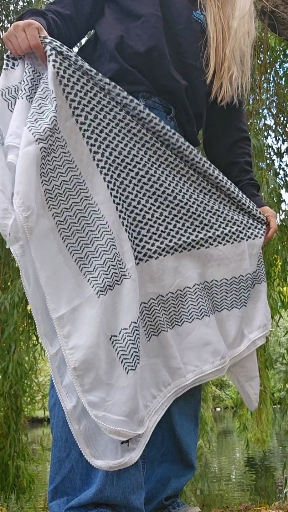 colourful basic keffiyeh