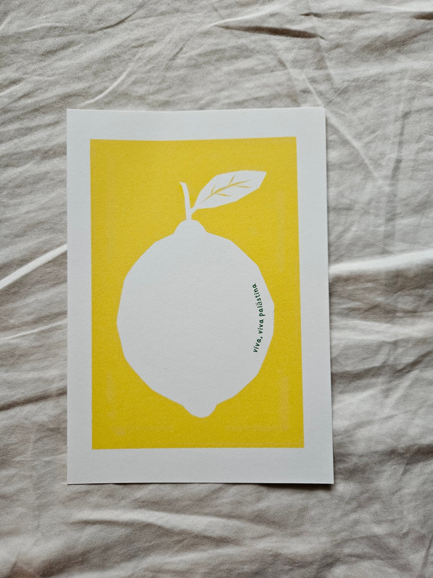 postcard "viva viva palastina" lemon