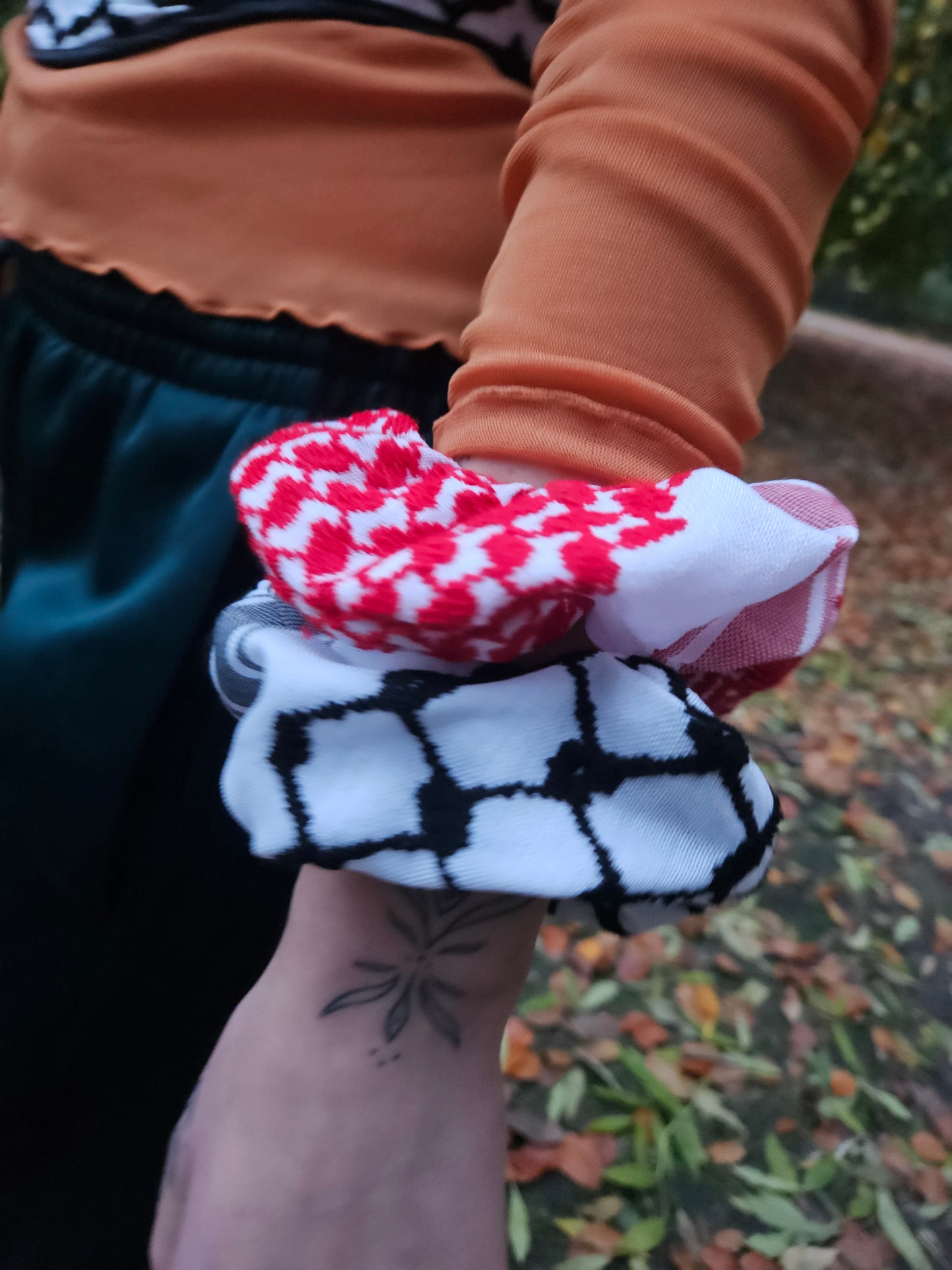 red keffiyeh scrunchie