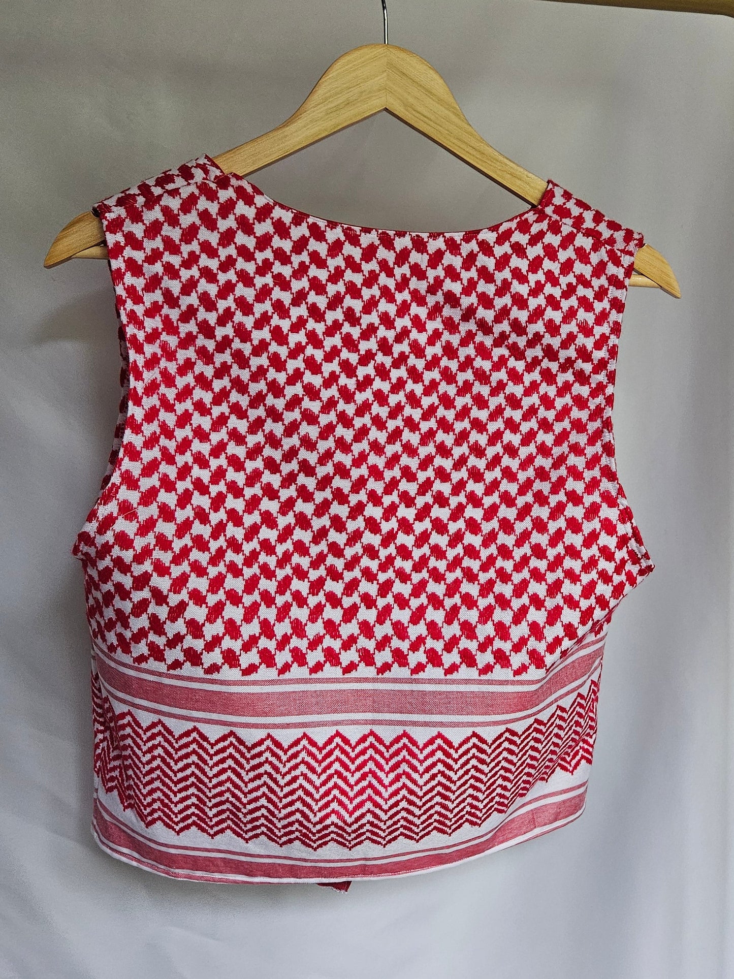 keffiyeh vest - red shemagh